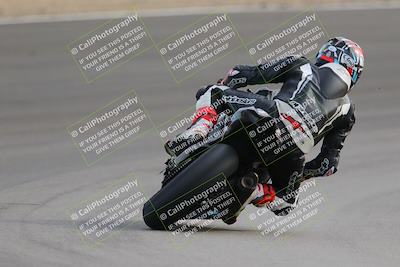 media/Dec-17-2022-SoCal Trackdays (Sat) [[224abd9271]]/Turn 10 Backside (120pm)/